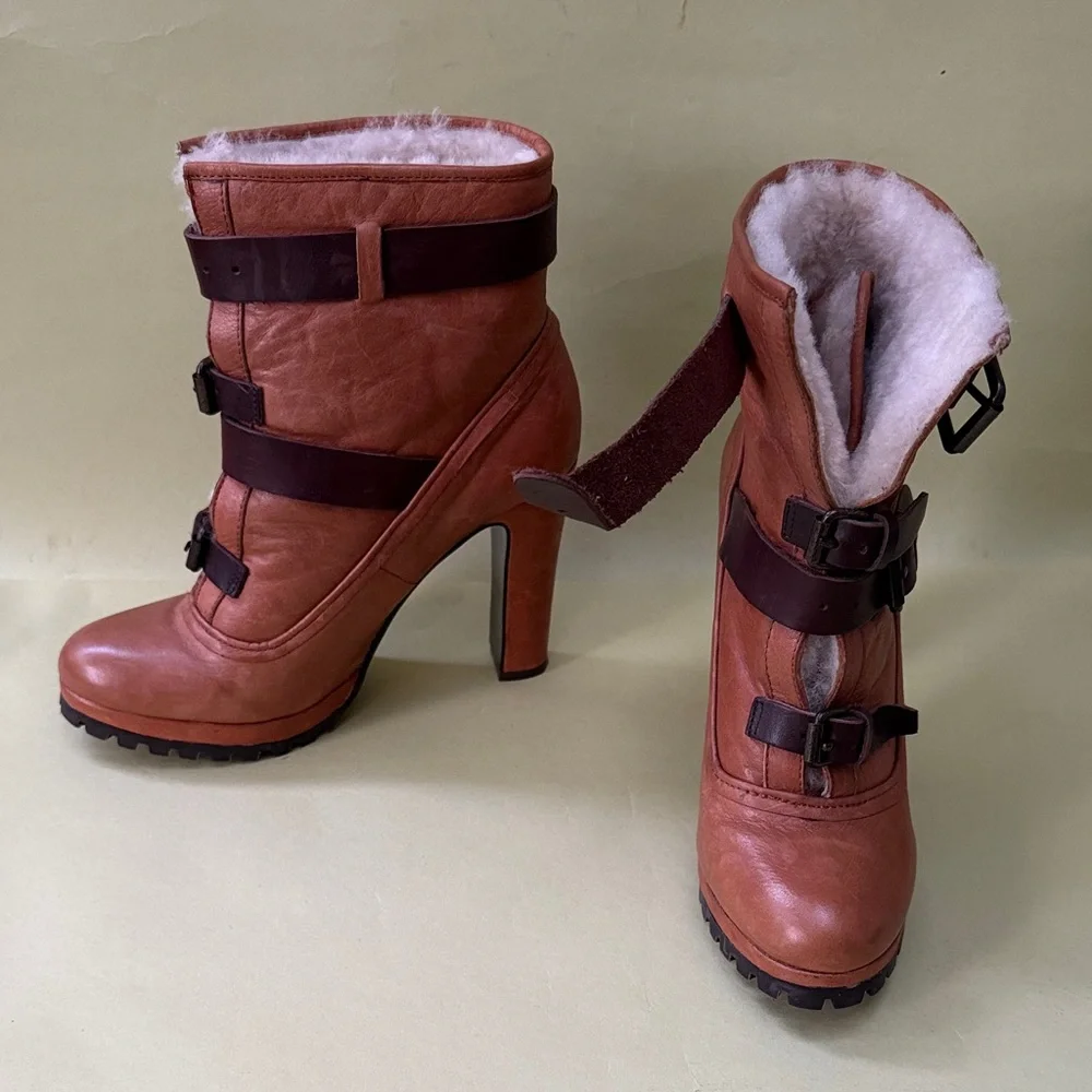 New Vintage Caramel Dolce Vita Winter Boots with Buckle Accents and Real Fur